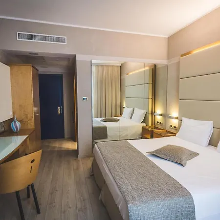Hotel Park Ai Pini & Restaurant Ai Pini Mestre