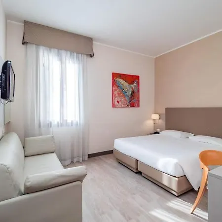 Park Ai Pini & Restaurant Ai Pini 4* Mestre